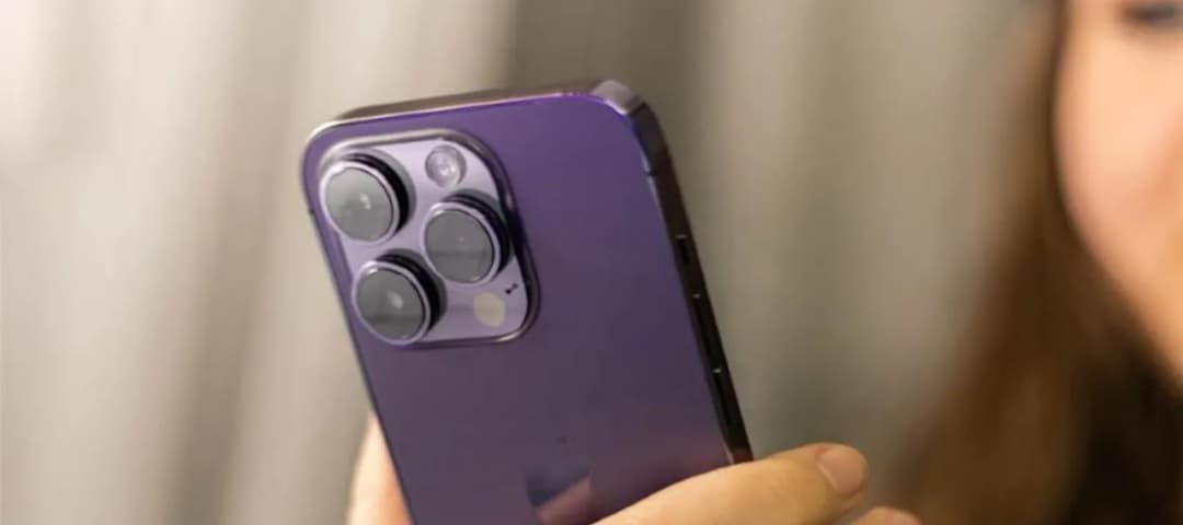 Jak włączyć lampę w aparacie iPhone - proste kroki i wskazówki, które zaskoczą