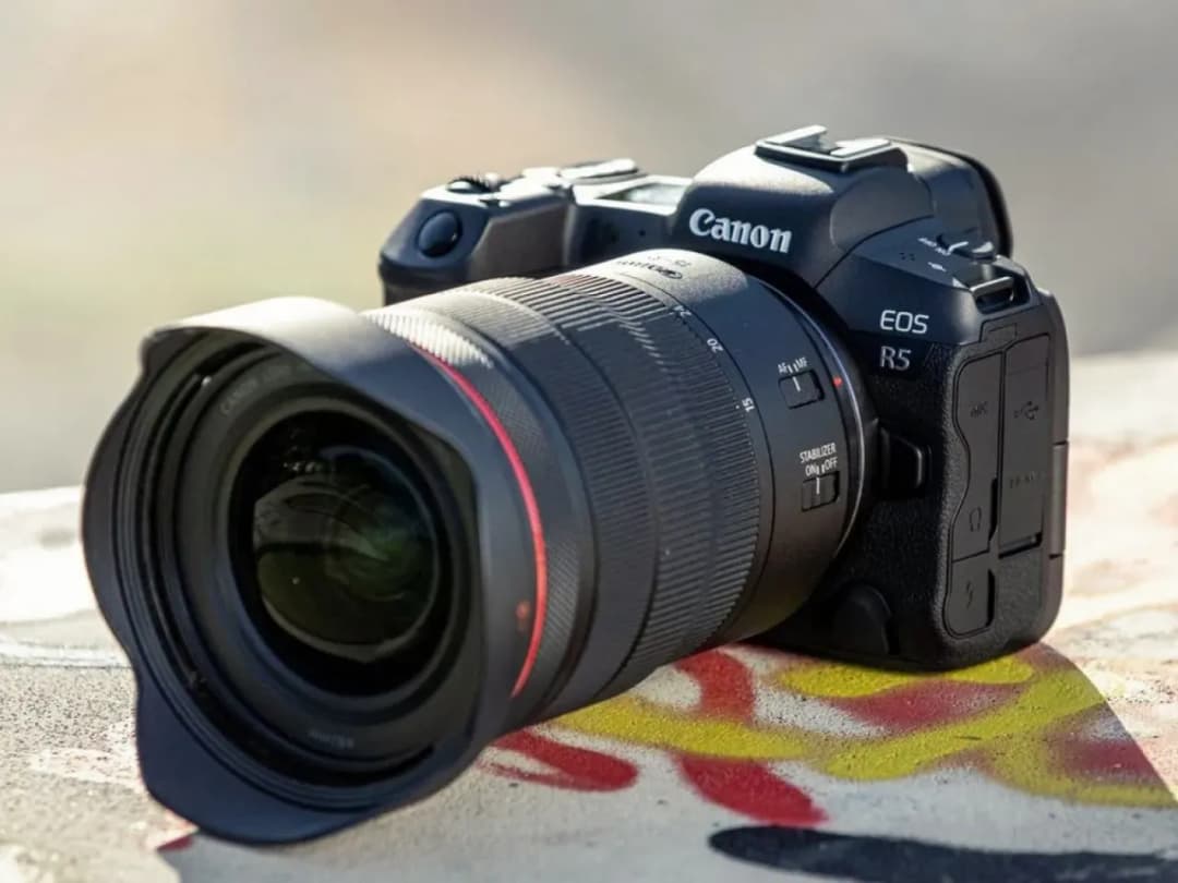 Najlepszy aparat fotograficzny dla podróżnika amatora: 5 kluczowych cech