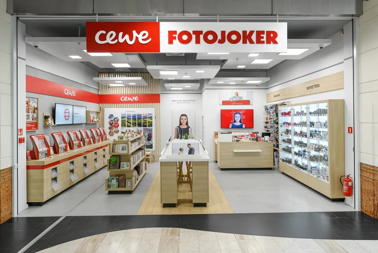CEWE FOTOJOKER Warszawa: Kompleksowa oferta dla fotografów