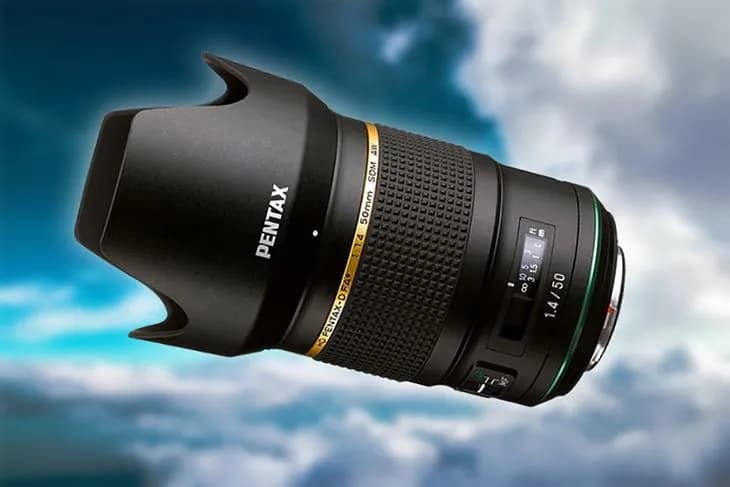Jasne obiektywy do Pentaxa: Które naprawdę rozświetlą Twoje zdjęcia w ciemności?
