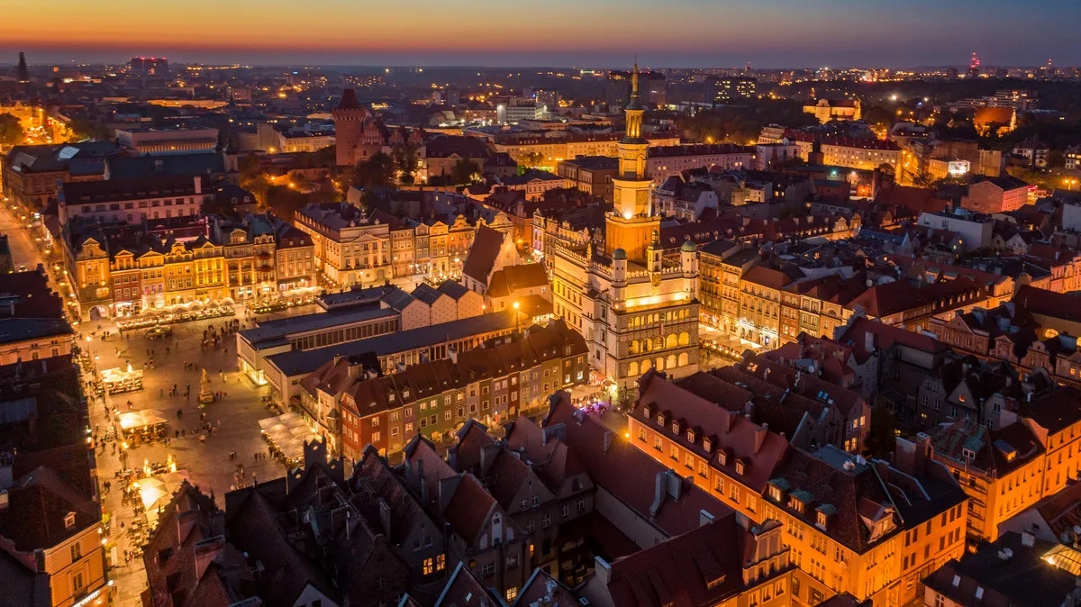 FOTO-AS Poznań: Kompleksowe usługi fotograficzne na Słowiańskiej